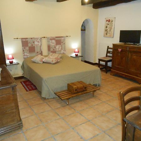 Chambre D'Hotes Le Fourniou Melle  Екстер'єр фото