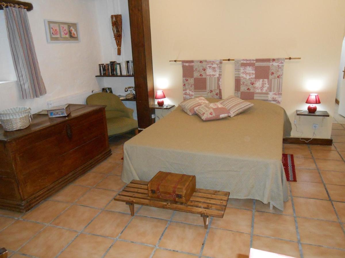 Chambre D'Hotes Le Fourniou Melle  Екстер'єр фото